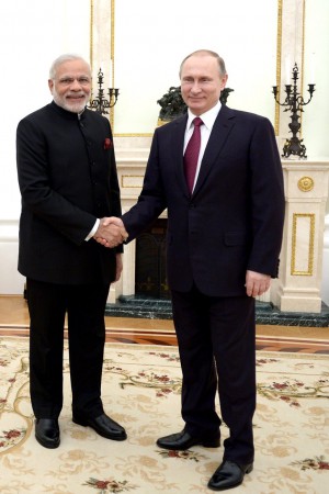 iskra-chel.ru: "Президент, которым мы гордимся!" Владимир Путин принял в Кремле Премьер-министра Индии Нарендру Моди.